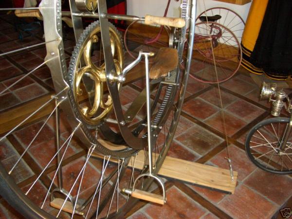 Steampunk Monowheel (Фото 10)
